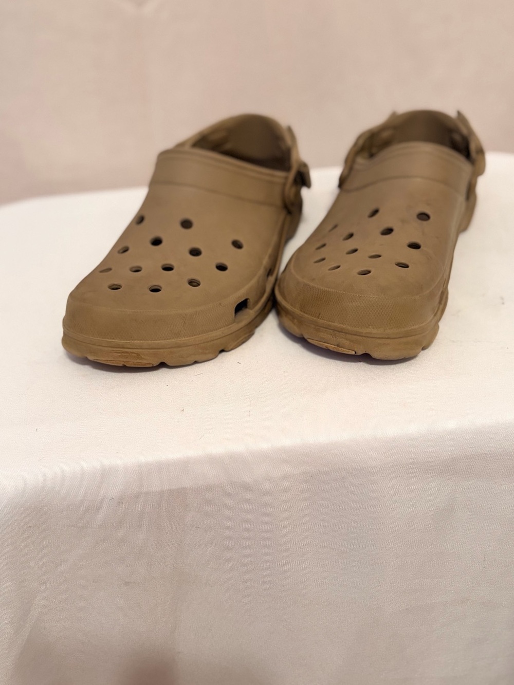 Men's Lightweight Tan Slip-On Crocs